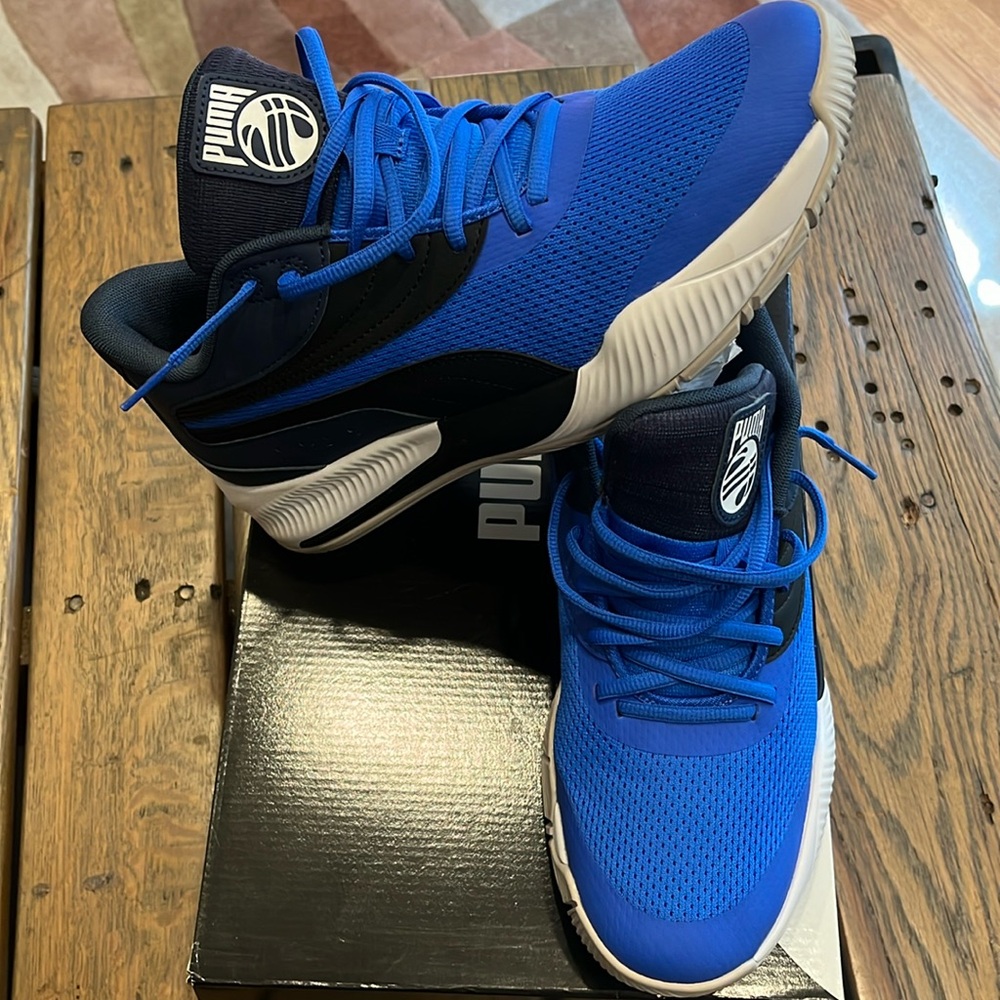 Men’s Pumas